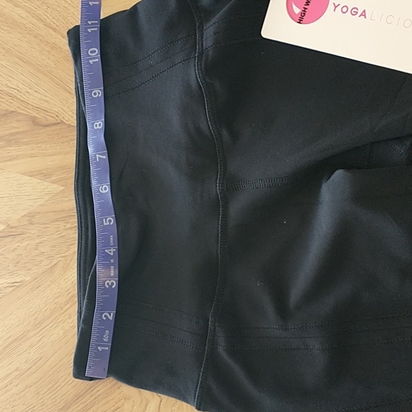 Yoga-Lic-Ious High Waisted Side Peek Yoga Pants XS Black - Picture 6 of 14